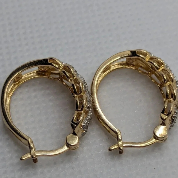 925 Huggie  earrings - Picture 2 of 4